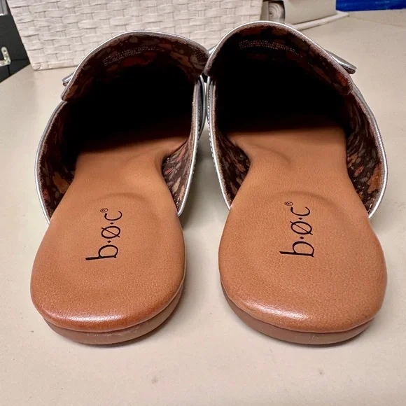b.o.c. Silver Mules - Picture 4 of 4